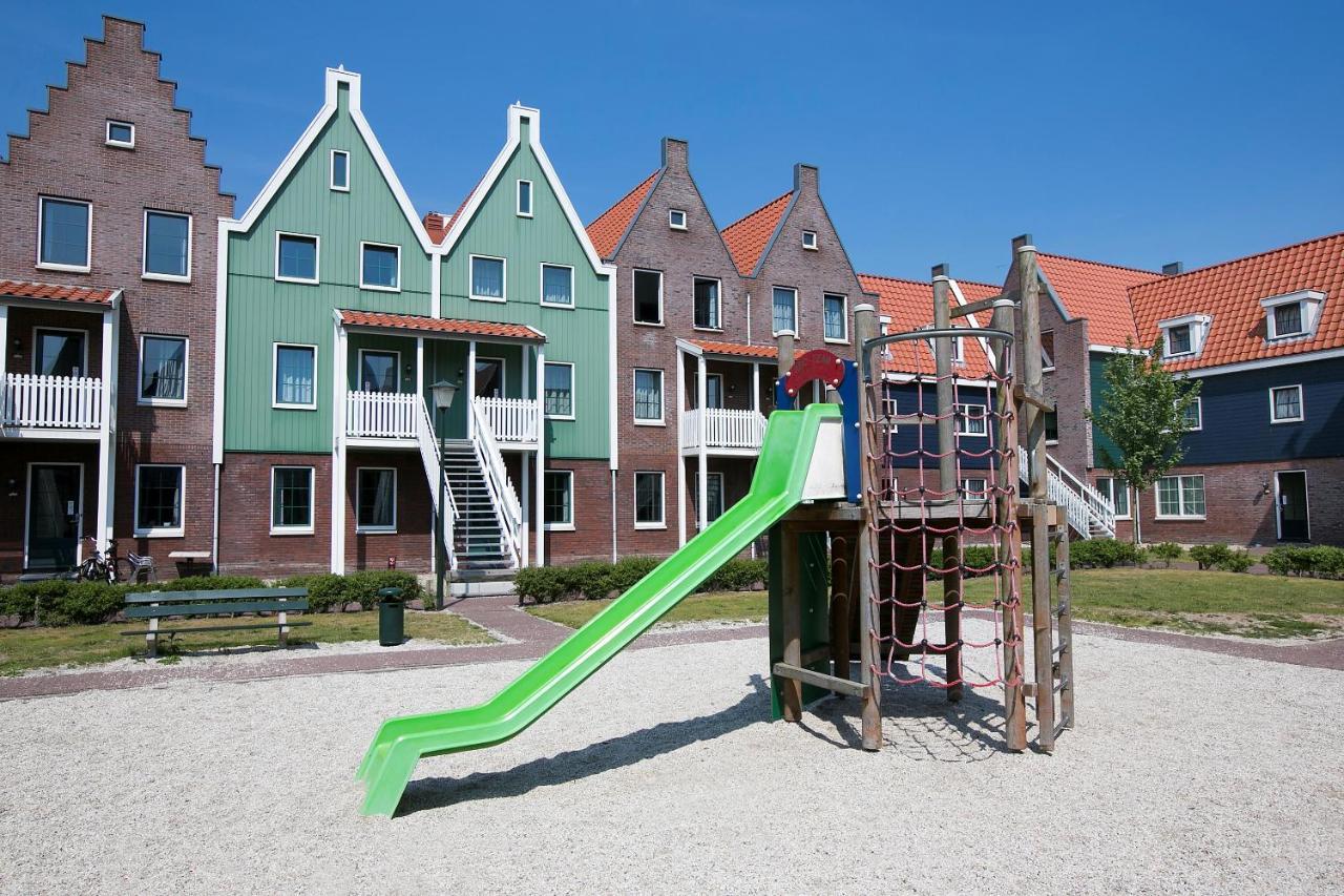 Roompot Hotel Marinapark Volendam Exterior photo