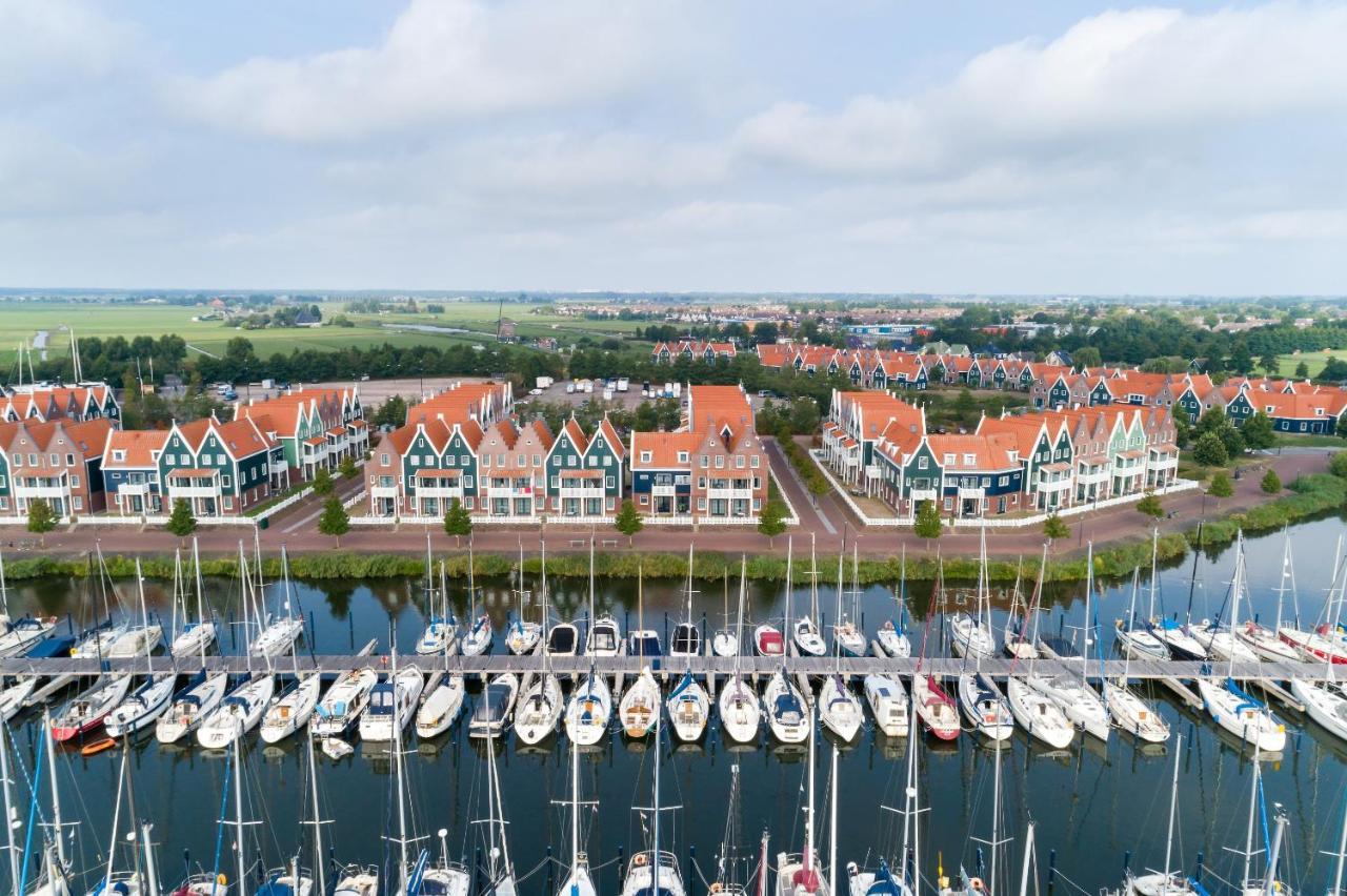 Roompot Hotel Marinapark Volendam Exterior photo